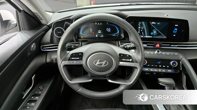 Hyundai The New Avante (CN7) 2024 Белый из Кореи, фото 4