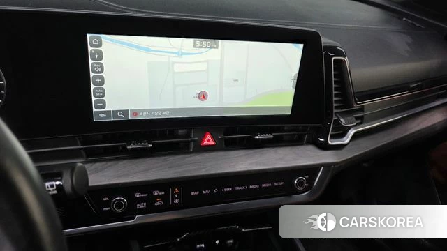 Kia Sportage 5th Generation Hybrid 2021 Серый из Кореи, фото 4