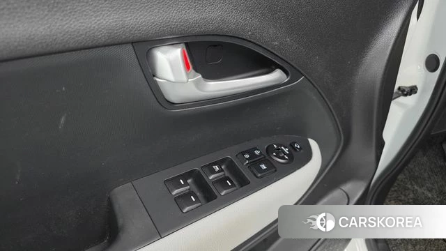 Kia The New Kia Ray EV 2024 Белый из Кореи, фото 4