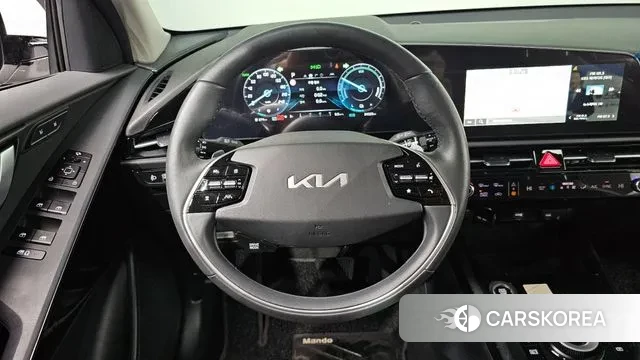 Kia Di Ol Nu Niro 2023 Белый из Кореи, фото 4