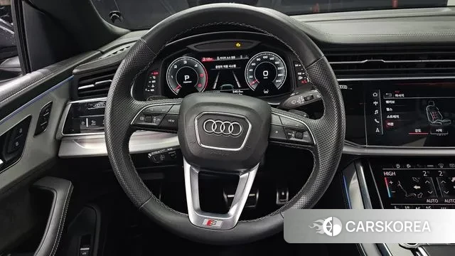 Audi Q8 (4M) 2022 Черный из Кореи, фото 4