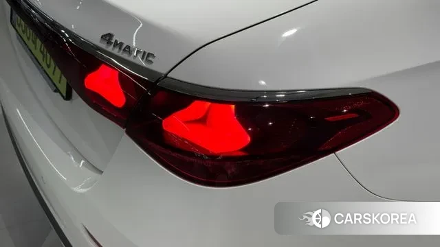 Mercedes-Benz E-Class W214 2025 Белый из Кореи, фото 4