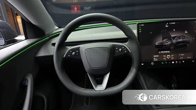 Tesla Model 3 2025 Серый из Кореи, фото 4