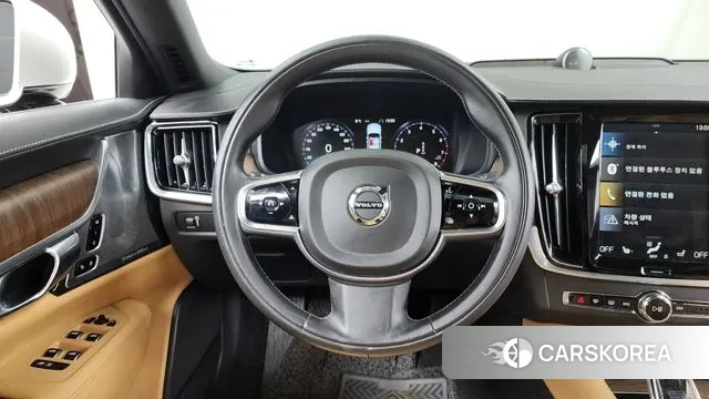 Volvo S90 2021 Белый из Кореи, фото 4