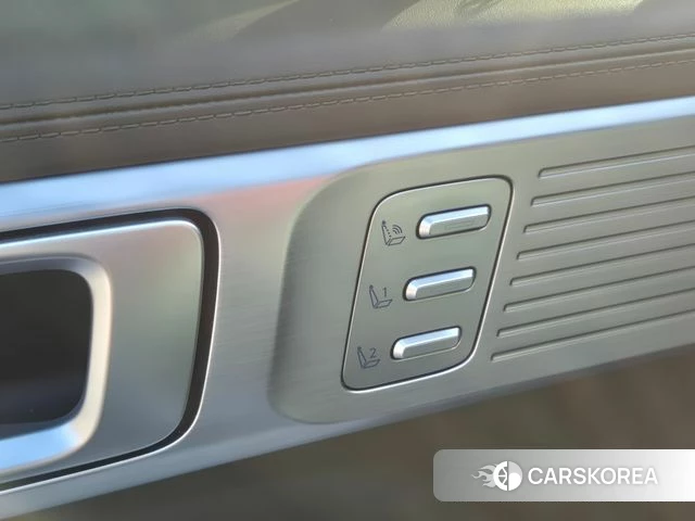 Hyundai Santa Fe (MX5) 2023 Белый из Кореи, фото 4