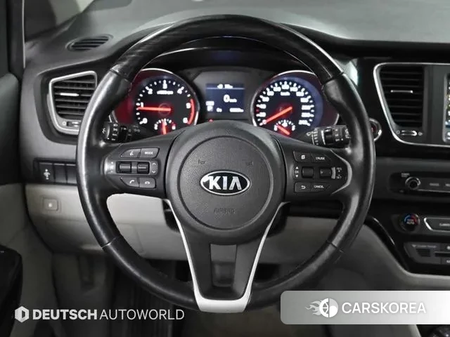 Kia The New Carnival 2018 Черный из Кореи, фото 4