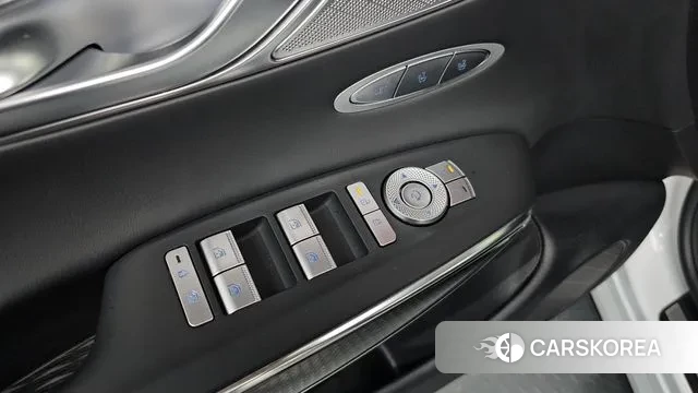 Genesis GV70 2024 Белый из Кореи, фото 4