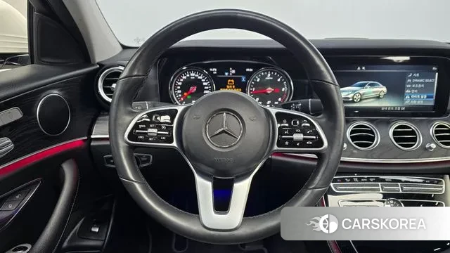 Mercedes-Benz E-Class W213 2019 Белый из Кореи, фото 4