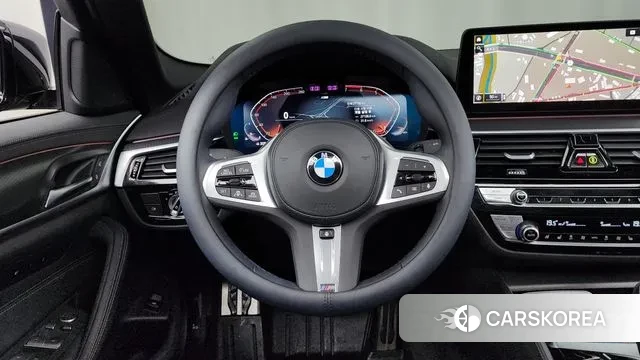 BMW 5 Series (G30) 2023 Черный из Кореи, фото 4