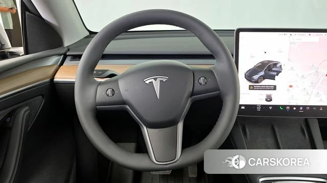 Tesla Model Y 2025 Серый из Кореи, фото 4
