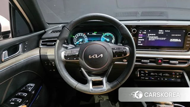 Kia K5 Hybrid 3rd Generation 2023 Белый из Кореи, фото 4