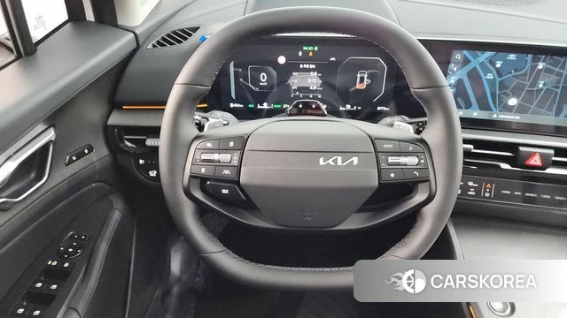 Kia The New Sportage 5th Generation Hybrid 2025 Белый из Кореи, фото 4