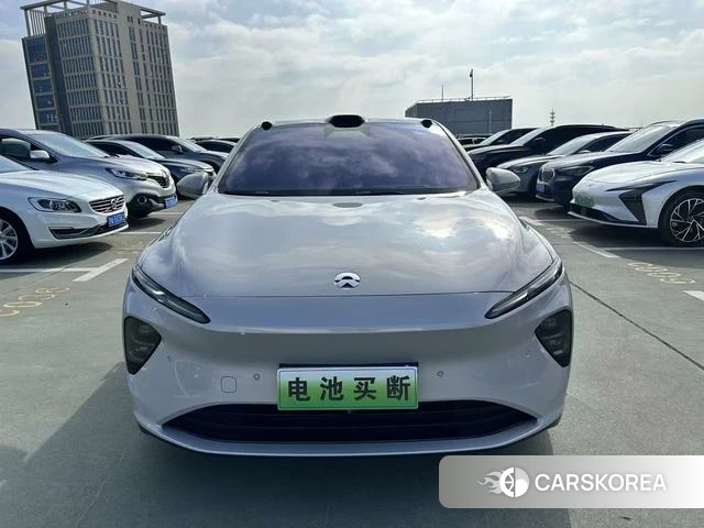 Weilai ET7 2022 Серебристо-серый из Китая, фото 4