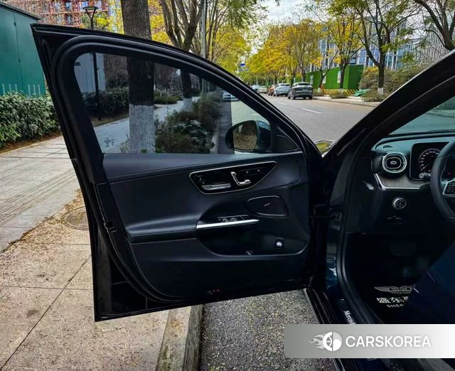 Mercedes-Benz Class C 2022 Зеленый из Китая, фото 4