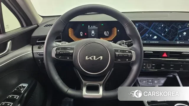 Kia The New K5 3rd generation 2024 Белый из Кореи, фото 4