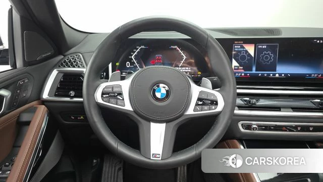 BMW X6 (G06) 2025 Черный из Кореи, фото 4