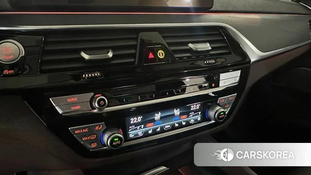 BMW 6 Series GT (G32) 2021 Черный из Кореи, фото 4