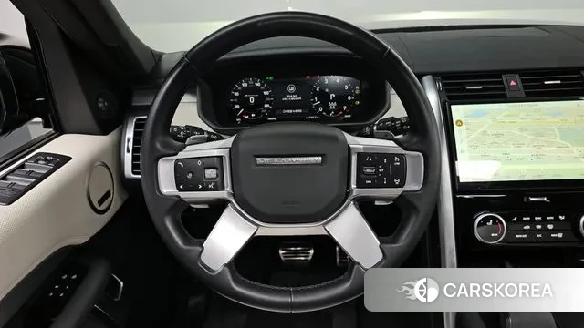 Land Rover Discovery 5 2022 Черный из Кореи, фото 4