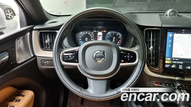 Volvo XC60 second Generation 2020 Белый из Кореи, фото 4