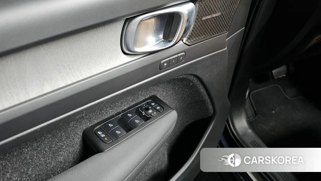 Volvo XC40 2021 Синий из Кореи, фото 4