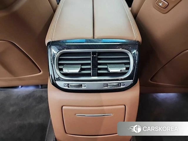 Genesis G90 2019 Черный из Кореи, фото 4