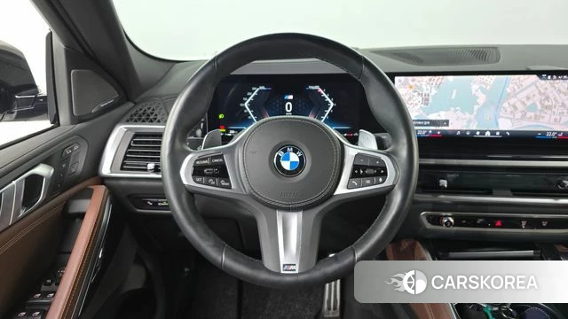 BMW X6 (G06) 2023 Белый из Кореи, фото 3