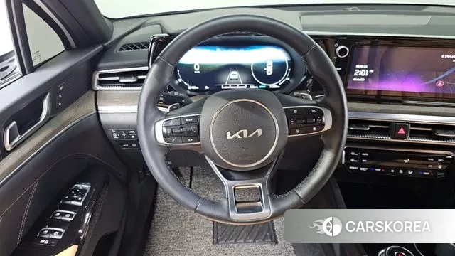 Kia K5 Hybrid 3rd Generation 2023 Белый из Кореи, фото 4