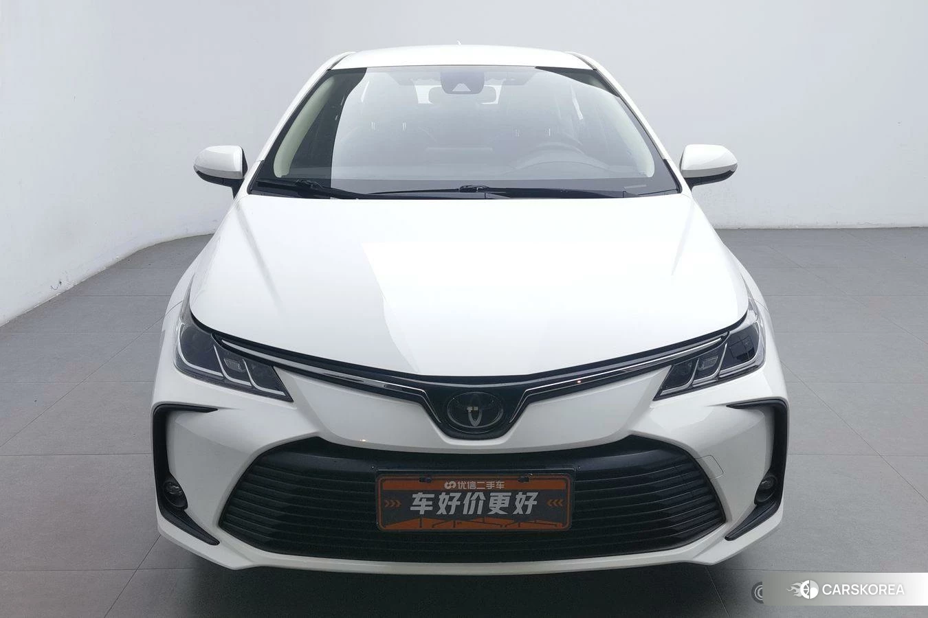 Toyota Corolla 2021 Белый из Китая, фото 4