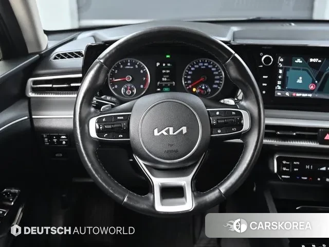 Kia K5 3rd generation 2022 Черный из Кореи, фото 4