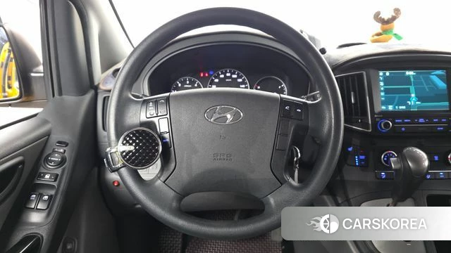 Hyundai The New Grand Starex 2018 Желтый из Кореи, фото 4
