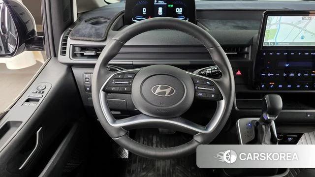 Hyundai Staria 2025 Серебряный из Кореи, фото 4