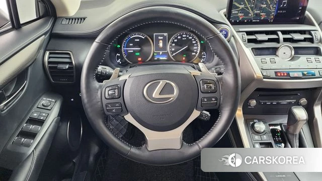 Lexus NX300h 2018 Черный из Кореи, фото 4