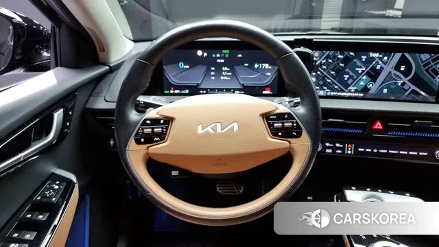 Kia EV6 2022 Черный из Кореи, фото 4