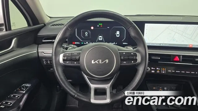 Kia The New K5 3rd generation 2023 Белый из Кореи, фото 4