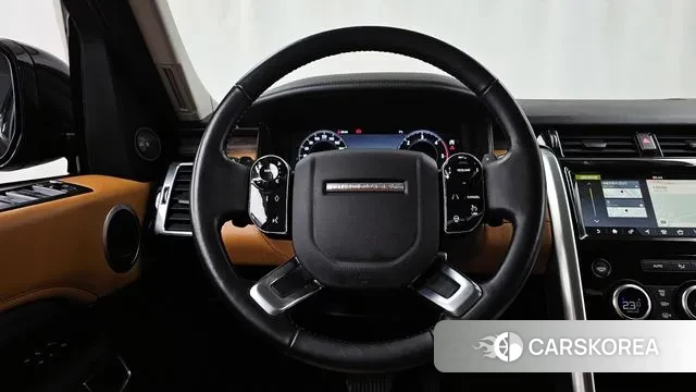 Land Rover Discovery 5 2020 Черный из Кореи, фото 4