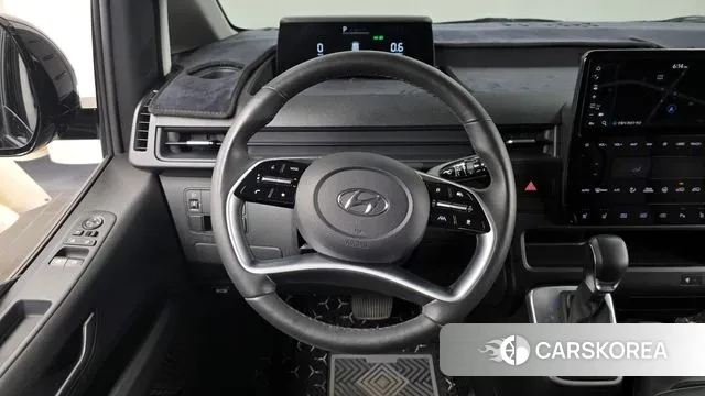 Hyundai Staria 2023 Черный из Кореи, фото 4