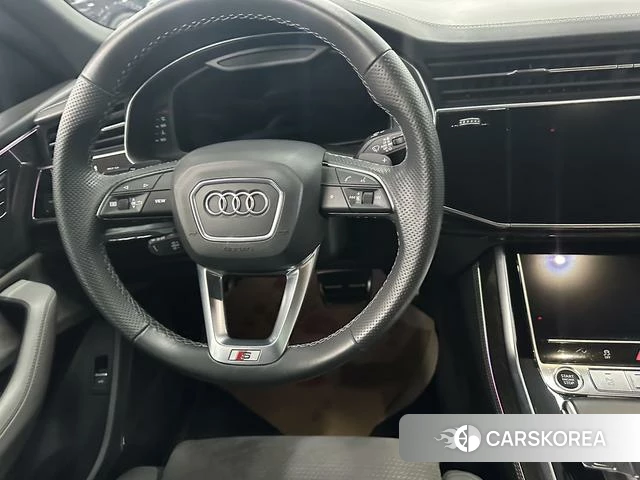 Audi Q8 2021 Синий из Китая, фото 4