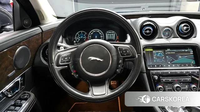 Jaguar All New XJ 2019 Черный из Кореи, фото 4