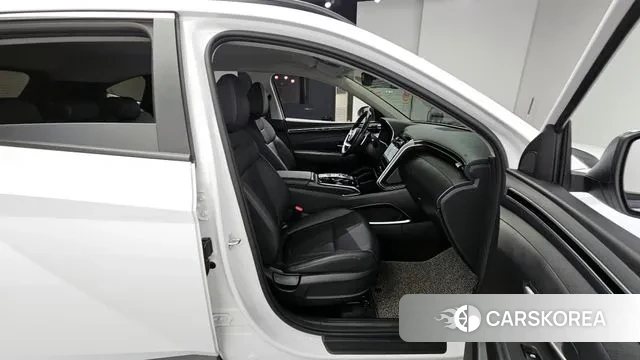 Hyundai Tucson (NX4) 2023 Белый из Кореи, фото 4