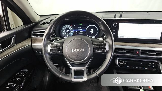 Kia K5 3rd generation 2023 Черный из Кореи, фото 4