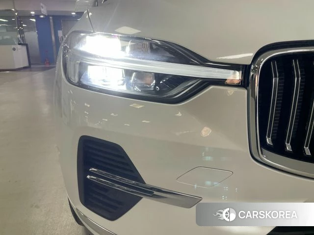 Volvo XC60 second Generation 2025 Белый из Кореи, фото 4