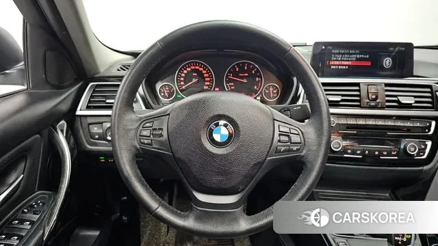 BMW 3 Series (F30) 2018 Белый из Кореи, фото 4