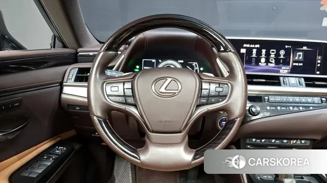 Lexus ES300h 7th generation 2019 Песочный из Кореи, фото 4