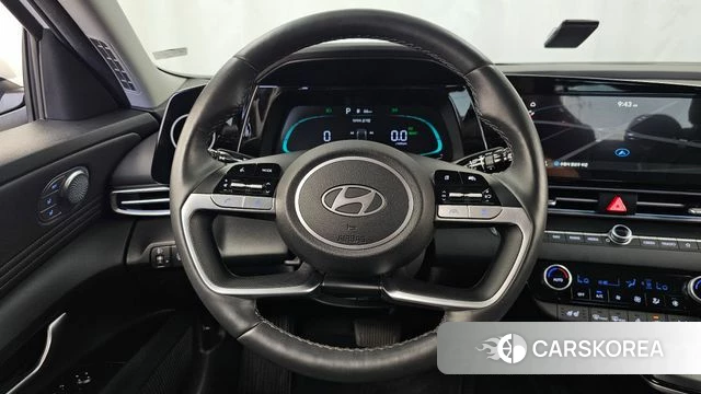 Hyundai The New Avante Hybrid (CN7) 2023 Белый из Кореи, фото 4