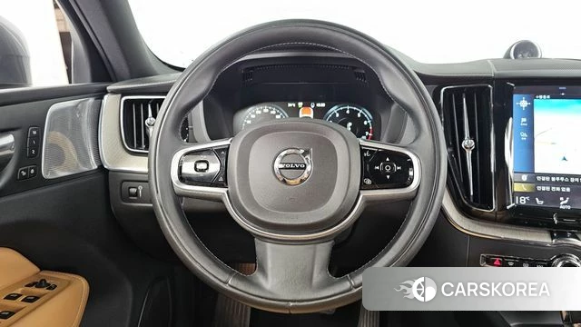 Volvo XC60 second Generation 2019 Серый из Кореи, фото 4