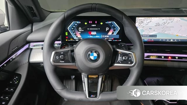 BMW 5 Series (G60) 2025 Белый из Кореи, фото 4