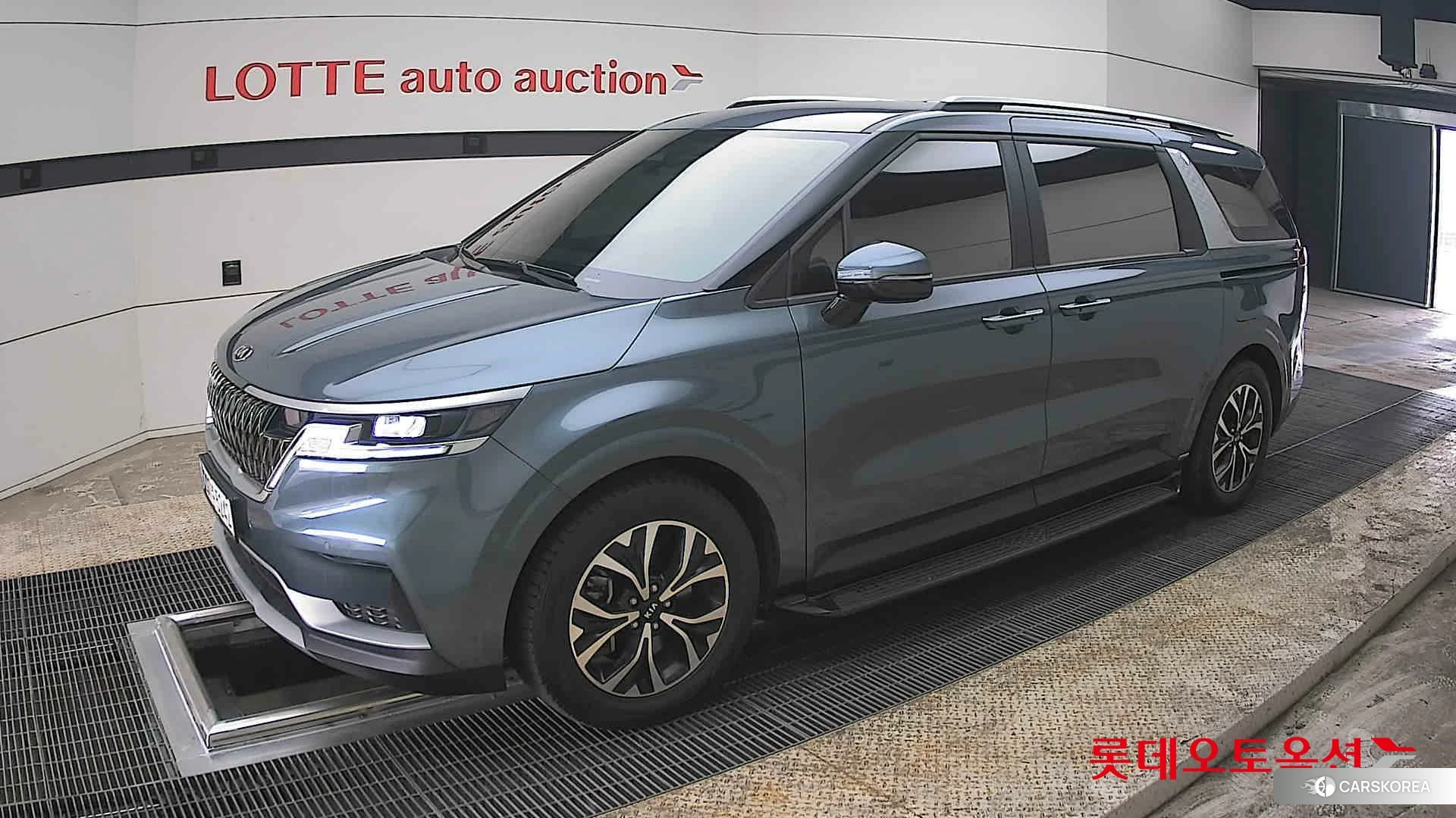 Kia Carnival 2021 Другое из Кореи, фото 4