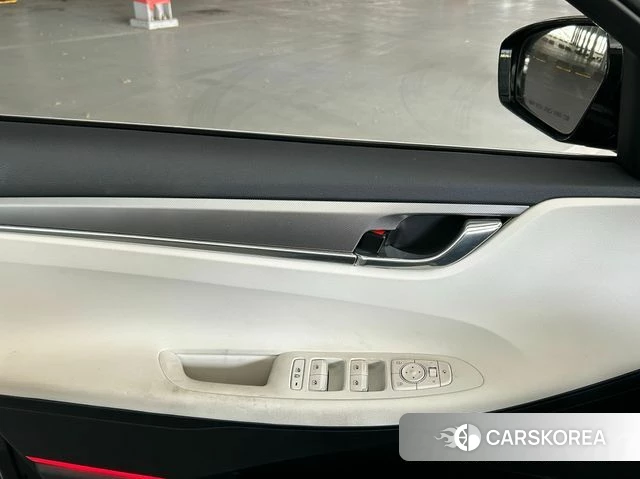Hyundai The New Grandeur IG Hybrid 2022 Черный из Кореи, фото 4