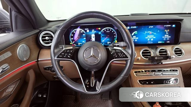 Mercedes-Benz E-Class W213 2021 Серый из Кореи, фото 4