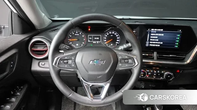 Chevrolet (GM Daewoo) Trax Crossover 2024 Белый из Кореи, фото 4